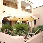 Residenza Octopus בית נופש *